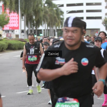 Runner Photo 3756064