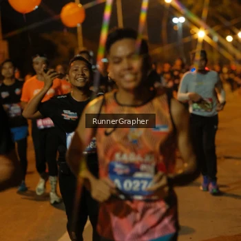 Runner Photo 3756073