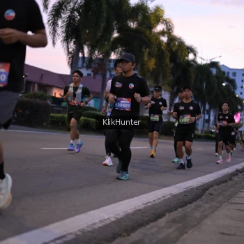 Runner Photo 3756100