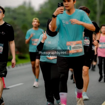 Runner Photo 3756111