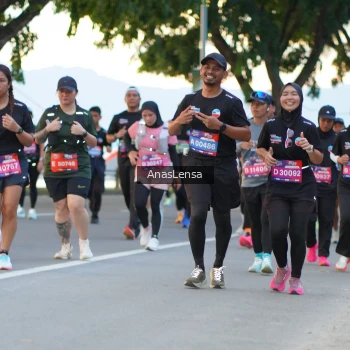 Runner Photo 3756115