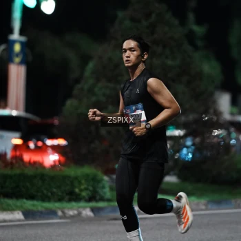 Runner Photo 3756116