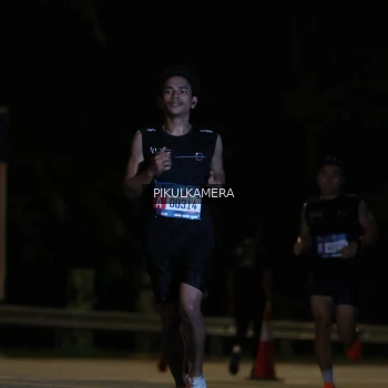 Runner Photo 3756120