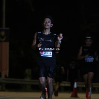 Runner Photo 3756124