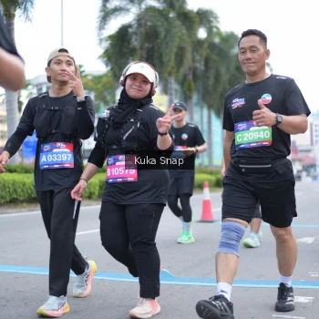 Runner Photo 3756128