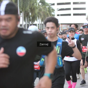 Runner Photo 3756133
