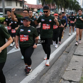 Runner Photo 3756149