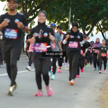 Runner Photo 3756155