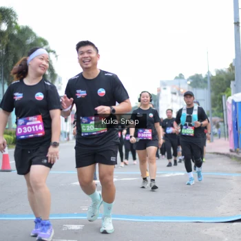 Runner Photo 3756173