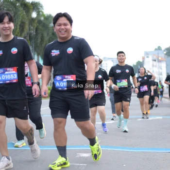 Runner Photo 3756206
