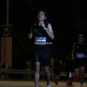 Runner Photo 3756210