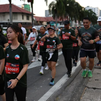 Runner Photo 3756212