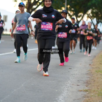 Runner Photo 3756219