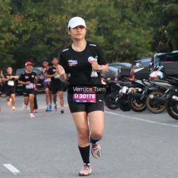 Runner Photo 3756247
