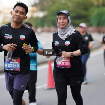 Runner Photo 3756250