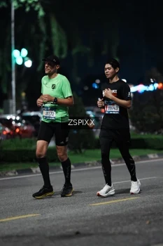 Runner Photo 3756273