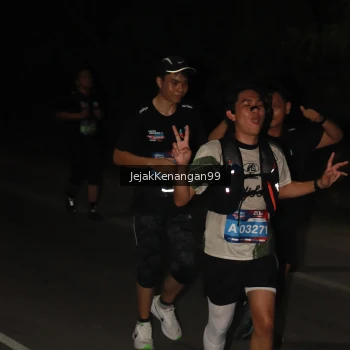 Runner Photo 3756285