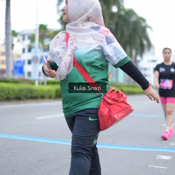 Runner Photo 3756311