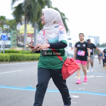 Runner Photo 3756336