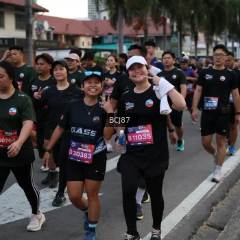 Runner Photo 3756343