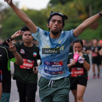 Runner Photo 3756347