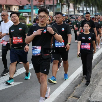 Runner Photo 3756351