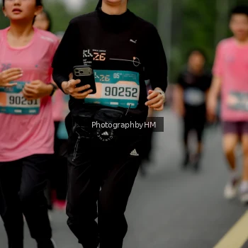 Runner Photo 3756375