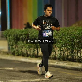 Runner Photo 3756402