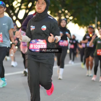 Runner Photo 3756404