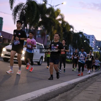 Runner Photo 3756406