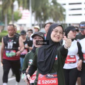 Runner Photo 3756412