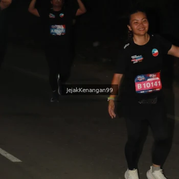 Runner Photo 3756415