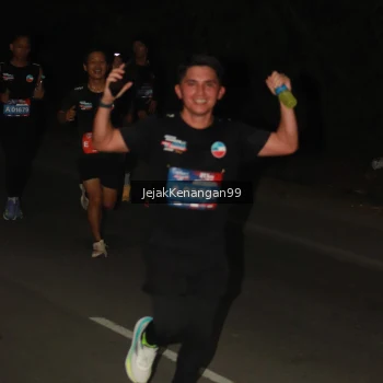 Runner Photo 3756419