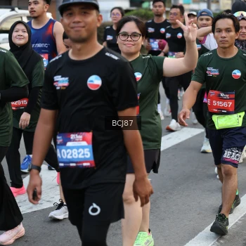 Runner Photo 3756430