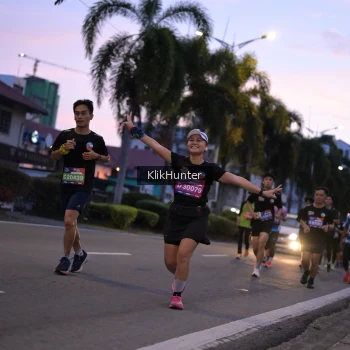 Runner Photo 3756435