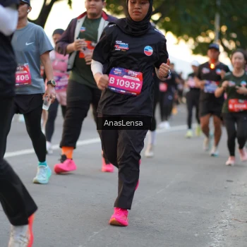 Runner Photo 3756436