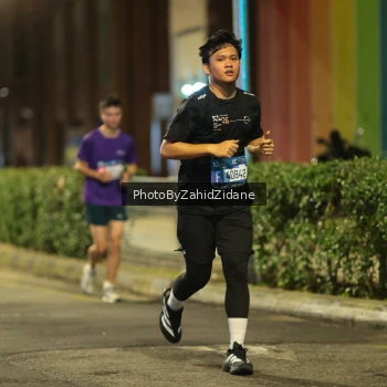 Runner Photo 3756456
