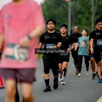 Runner Photo 3756476