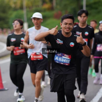Runner Photo 3756496