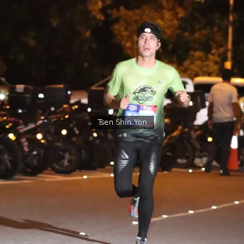 Runner Photo 3756499