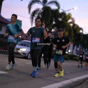 Runner Photo 3756500