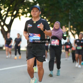 Runner Photo 3756547