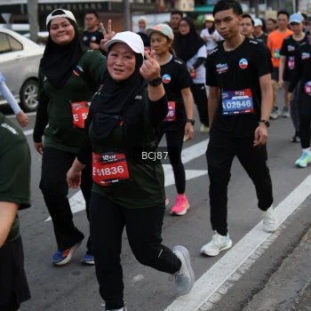 Runner Photo 3756573