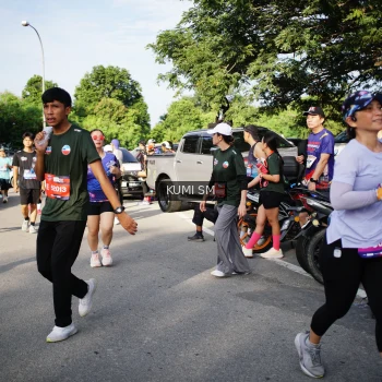 Runner Photo 3756580