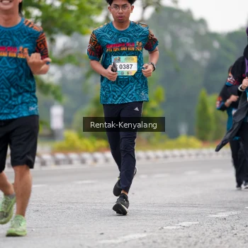 Runner Photo 3756612