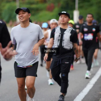 Runner Photo 3756613