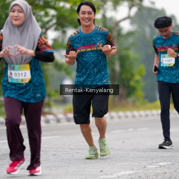 Runner Photo 3756625