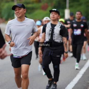 Runner Photo 3756630