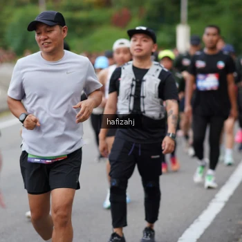 Runner Photo 3756634