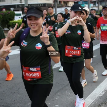 Runner Photo 3756660